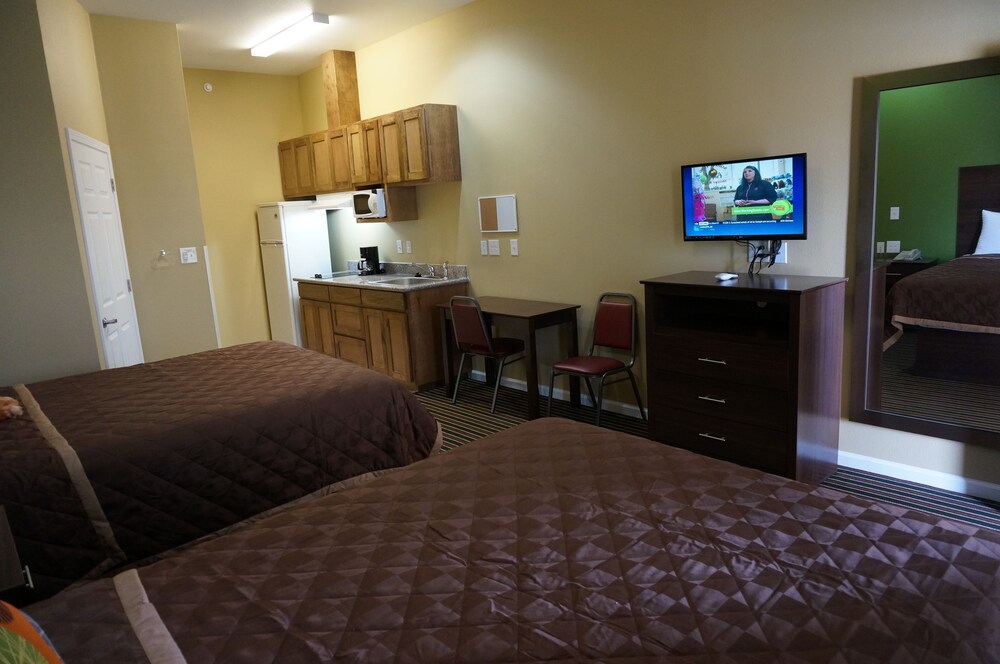 Texas Bungalows Hotel & Hotel Que at Lakeline Austin Cedar Park - photo 10