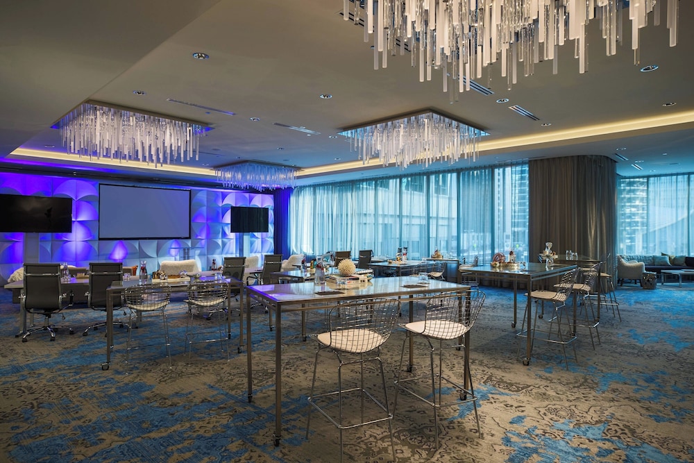Renaissance Chicago Downtown Hotel - photo 118