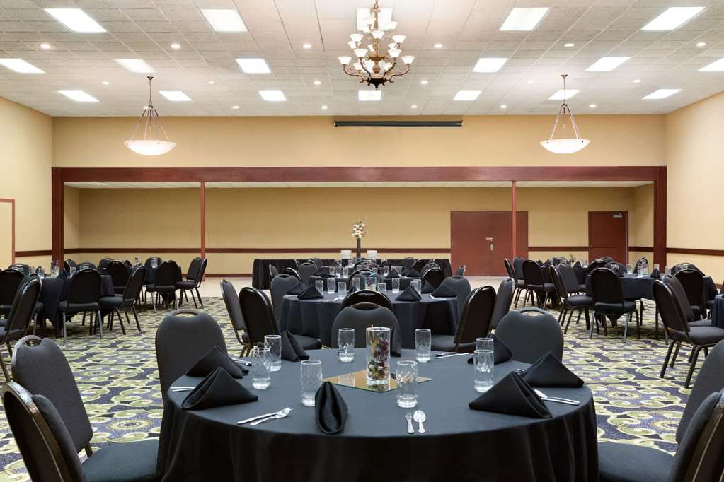 Baymont by Wyndham Mandan Bismarck Area - photo 21