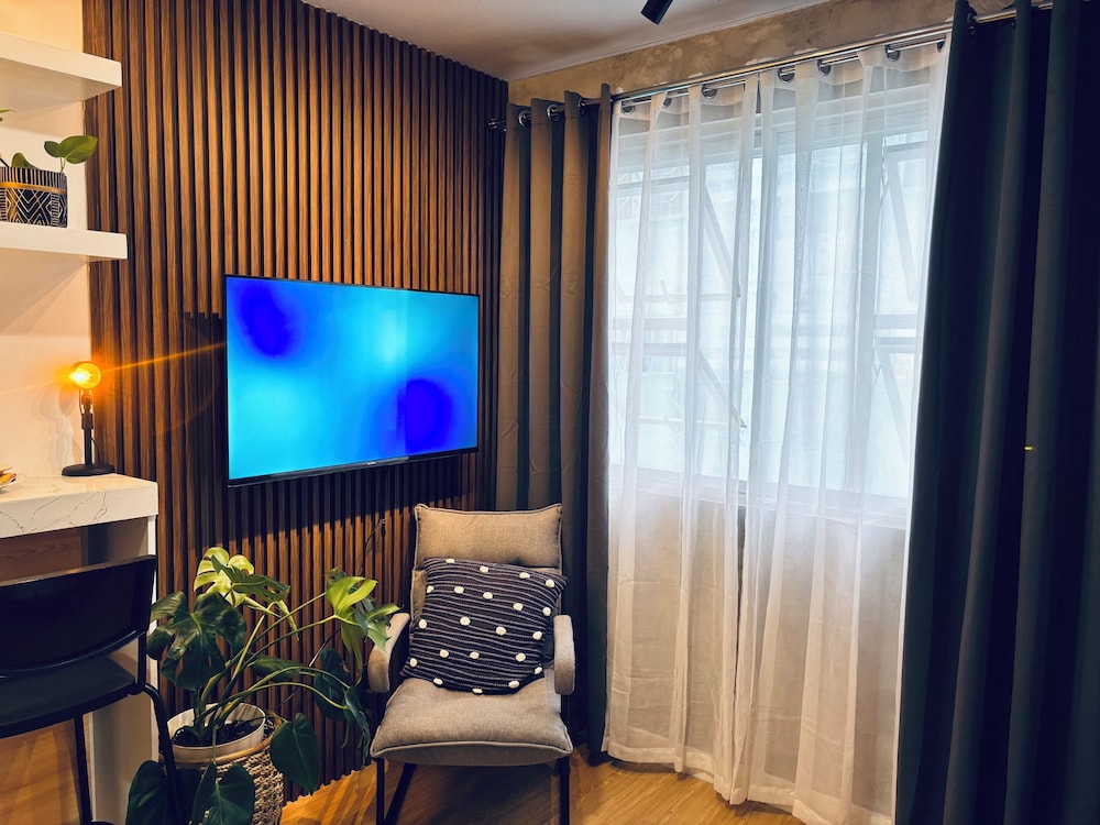 Smart Stay 2600 North Cambridge Condo — 4-Star Luxury Hotel in Baguio, Philippines