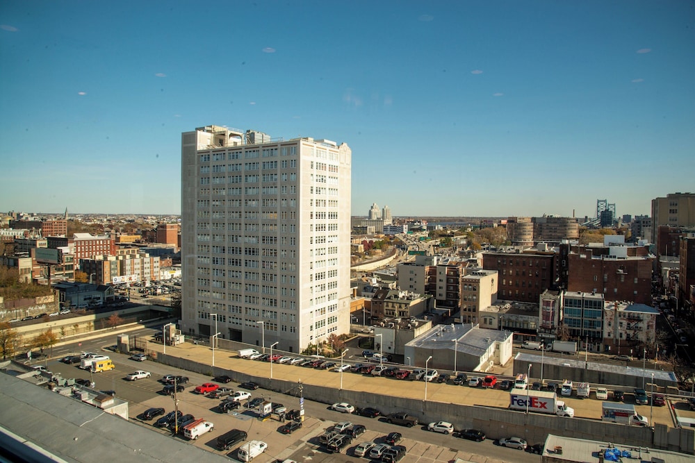 Four Points by Sheraton Philadelphia City Center - photo 23