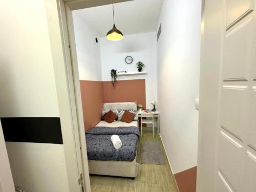 Attractive Partition Room Tecom Barsha Heights - last minute hotel in Dubai