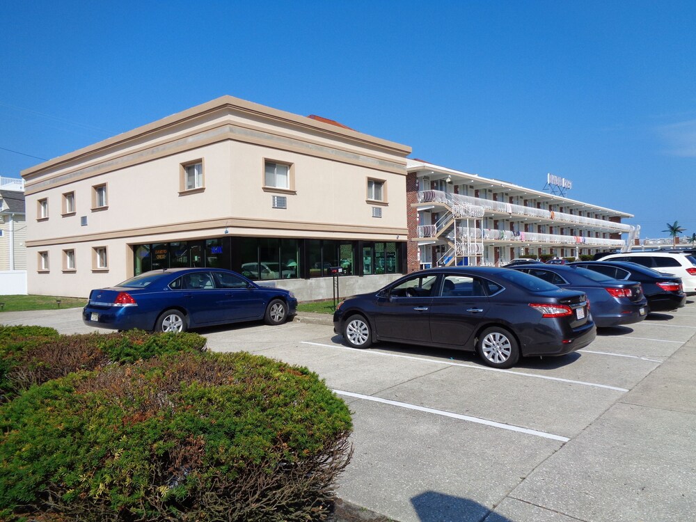 Diamond Crest Motel - photo 33