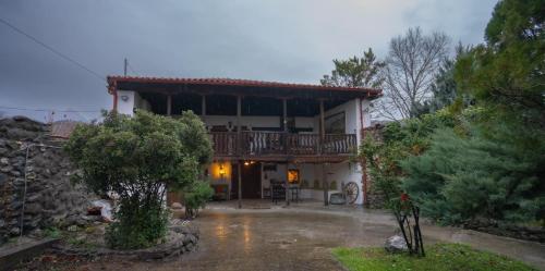 Secret garden Guest house Pozar Aridea — 4-Star Luxury Hotel in Aridaia, Greece