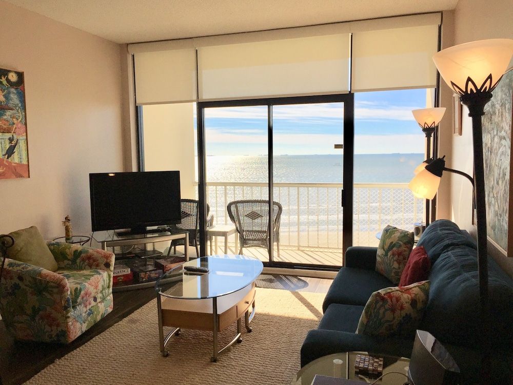 The Galvestonian Resort - photo 21