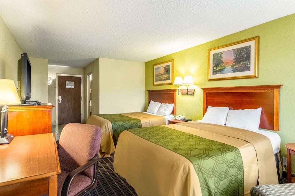 Rodeway Inn Central Richmond VA - photo 8