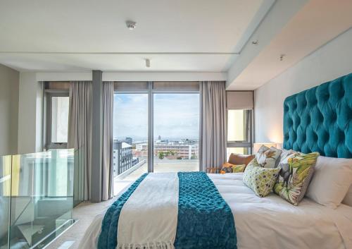 Sophisticated City Escape Luxury De Waterkant Stay — 4-Star Luxury Hotel in Cape Town, South Africa