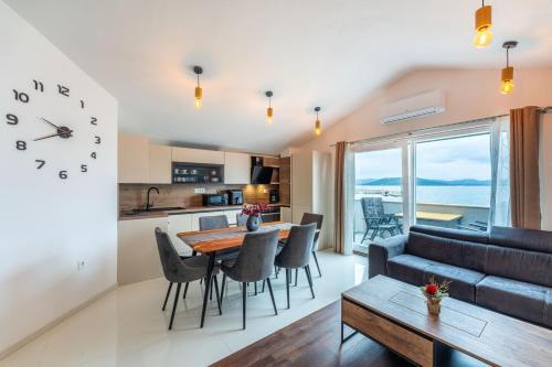 Sea View Apartment Betina Murter — 4-Star Luxury Hotel in Murter, Croatia