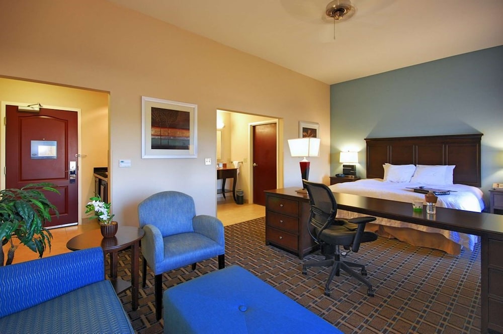 Hampton Inn & Suites New Iberia Avery Island - photo 36