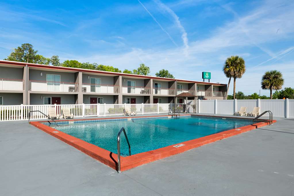 Quality Suites Wildwood The Villages - photo 26