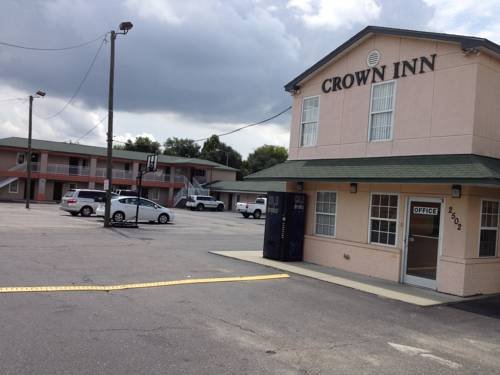 Crown Inn Fayetteville in Fayetteville, United States