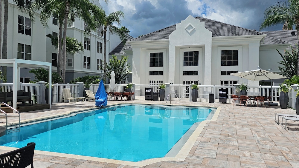 Montreal Suites Orlando By Ihg - photo 25