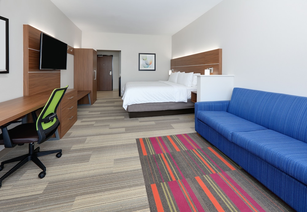 Holiday Inn Express & Suites Dallas NW HWY Love Field by IHG - photo 3