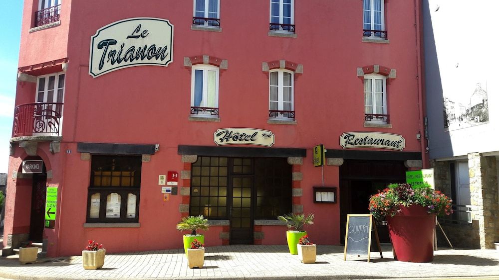 Logis Hotel Le Trianon — Etel