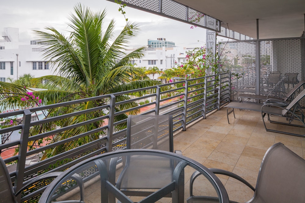 SBV Luxury Ocean Hotel Suites - photo 11