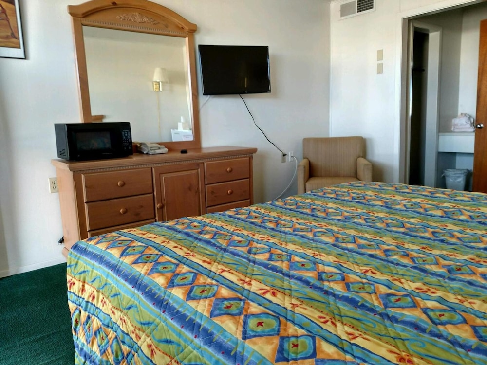 Carrizozo Inn - photo 9