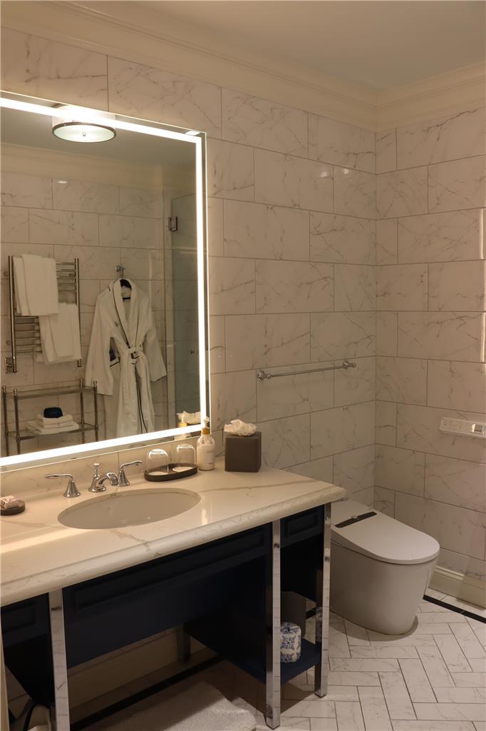 The Adelphi Hotel - photo 114