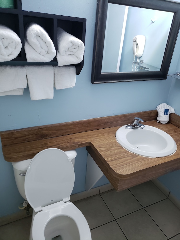 Topaz Motel - photo 12