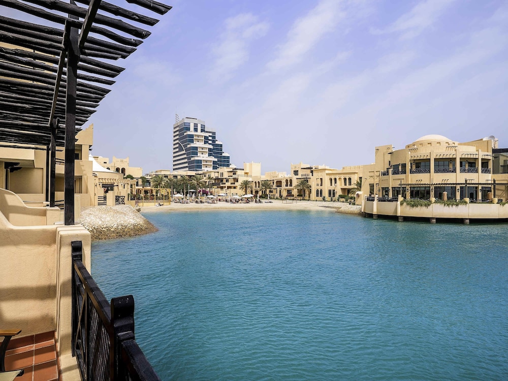 Novotel Bahrain Al Dana Resort — 4-Star Luxury Hotel in Manama, Bahrain