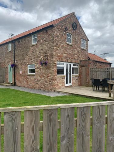 The Granary Field House Farm countryside location near York — 4-Star Luxury Hotel in Wilberfoss, United Kingdom