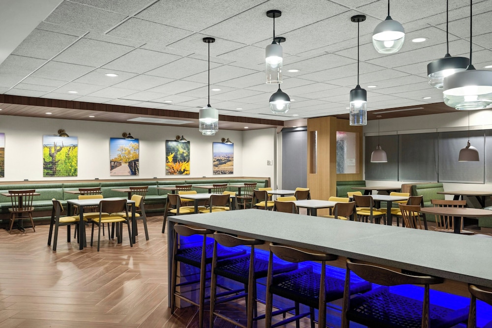 Fairfield by Marriott Inn & Suites Livermore - photo 17
