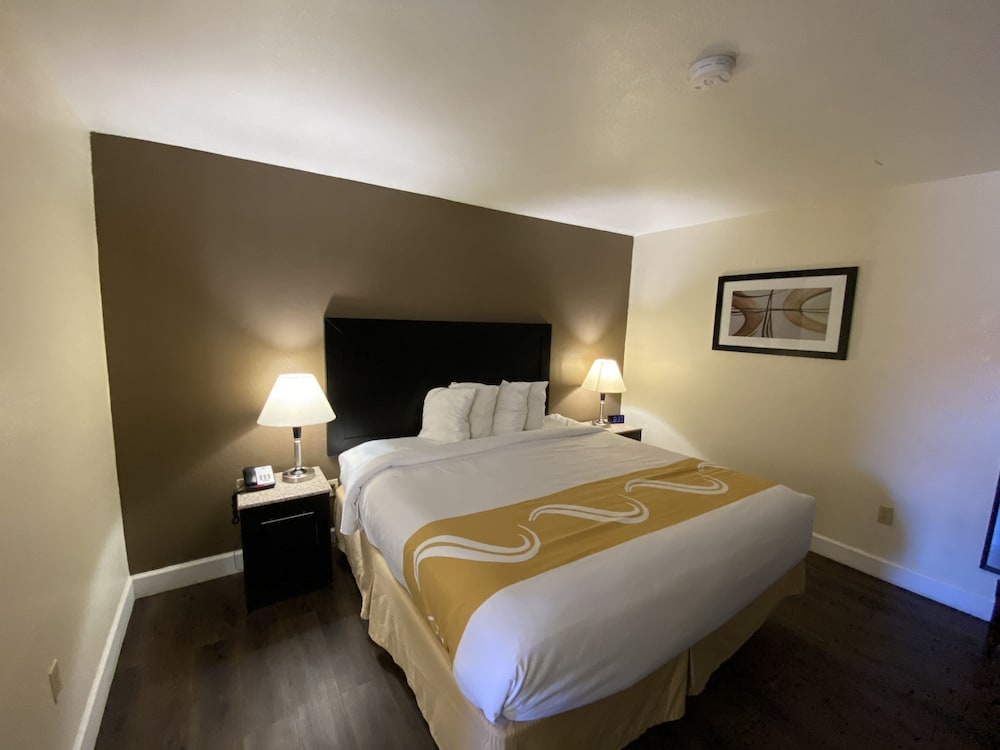 Baymont by Wyndham Del Rio - photo 20