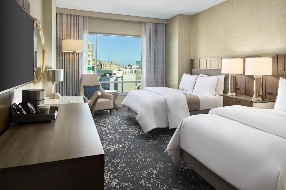 The Westin Memphis Beale Street - photo 11
