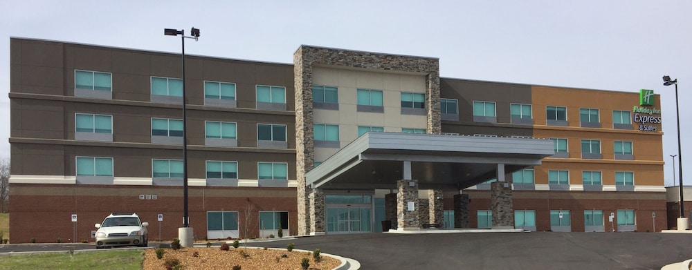 Holiday Inn Express & Suites Danville by IHG in Danville, United States