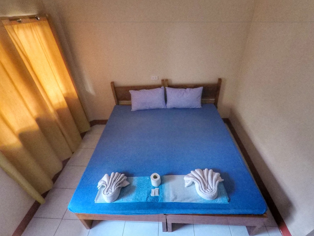 Port Barton Diy in San Vicente, Philippines