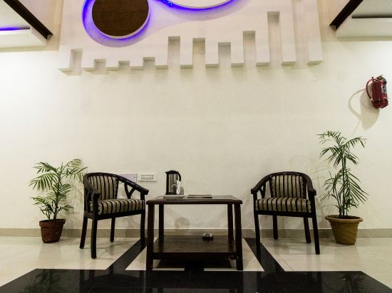 Hotel Interior/Public Areas