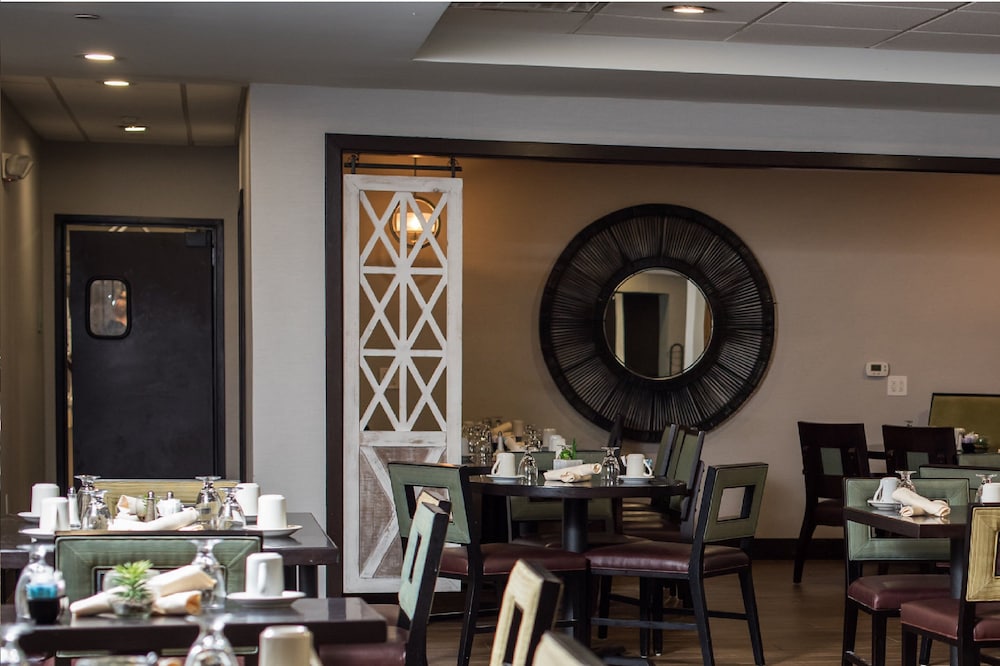 Holiday Inn Harrisburg East by IHG - photo 32