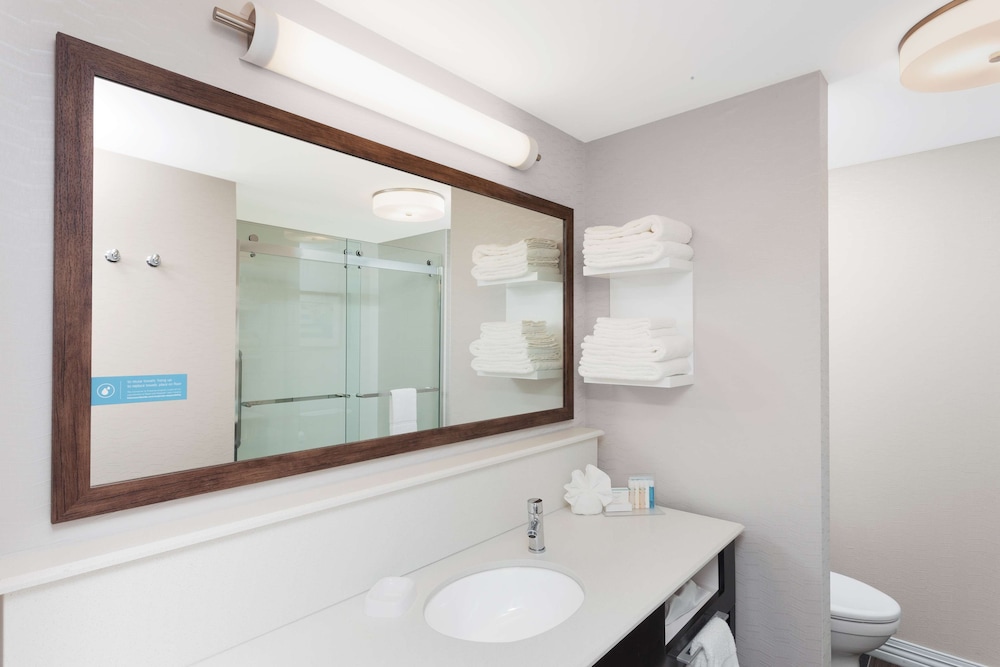Hampton Inn Kennebunk Kennebunkport - photo 23