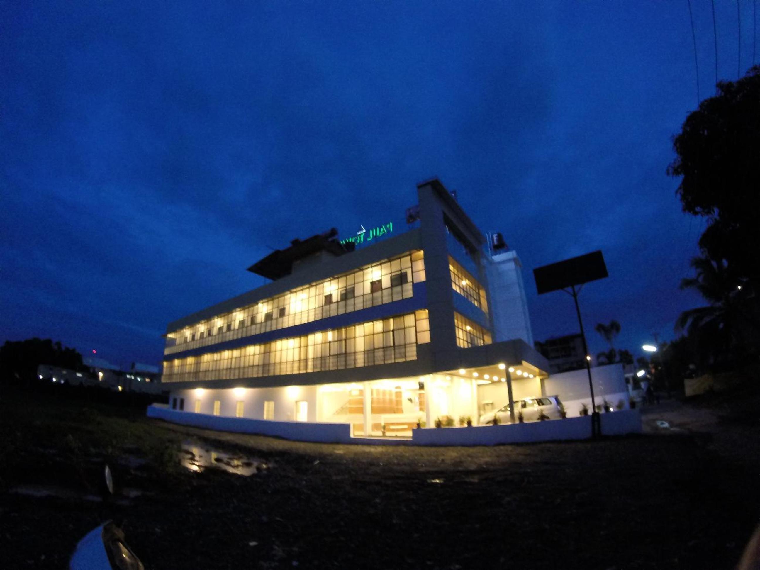 Alfa Inn - carbon neutral hotel in Cochin