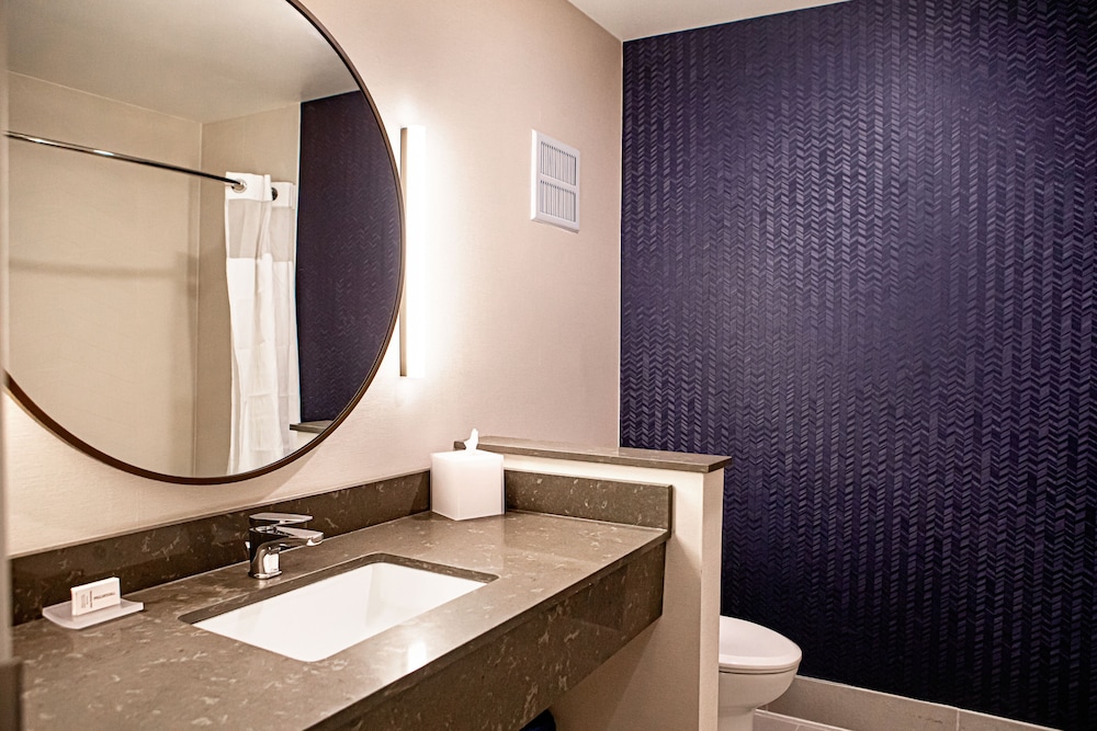 Hampton Inn & Suites Grants Pass - photo 25