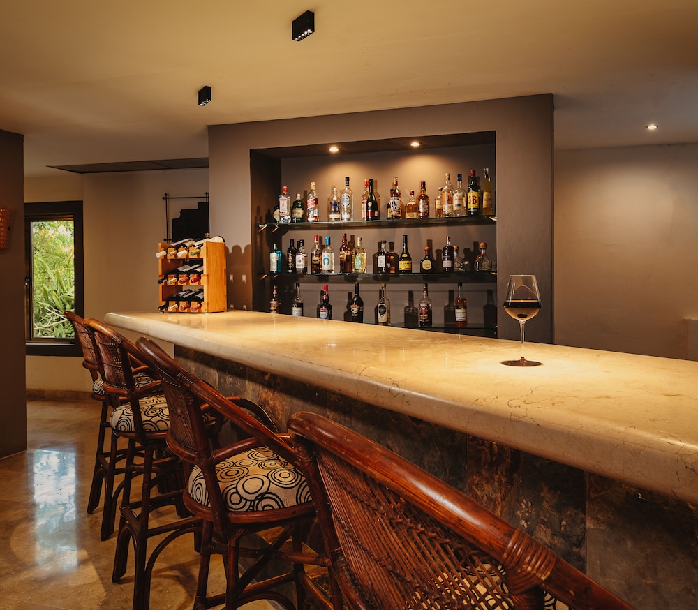 Sports bar