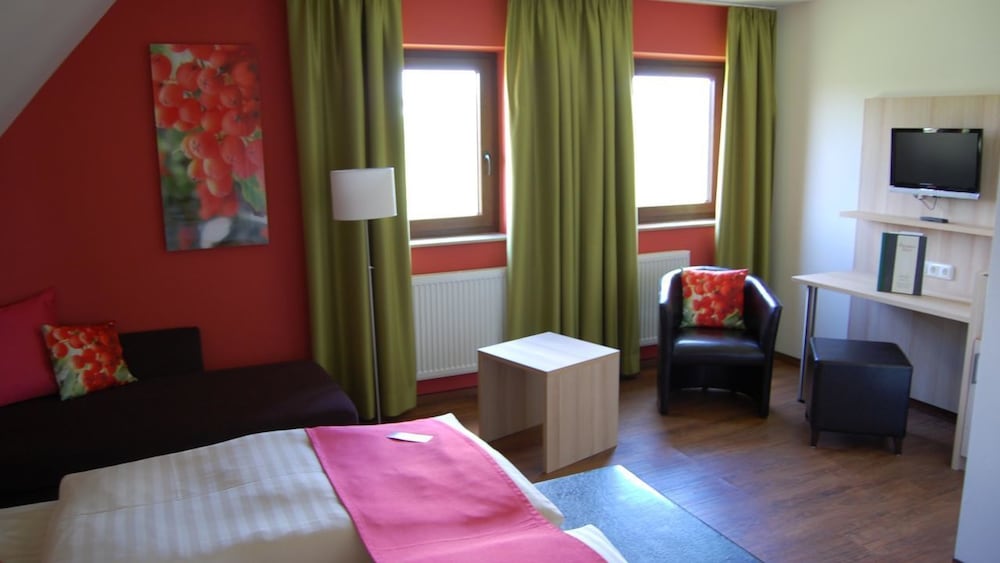 Wildkräuterhotel — Windelsbach — photo 3