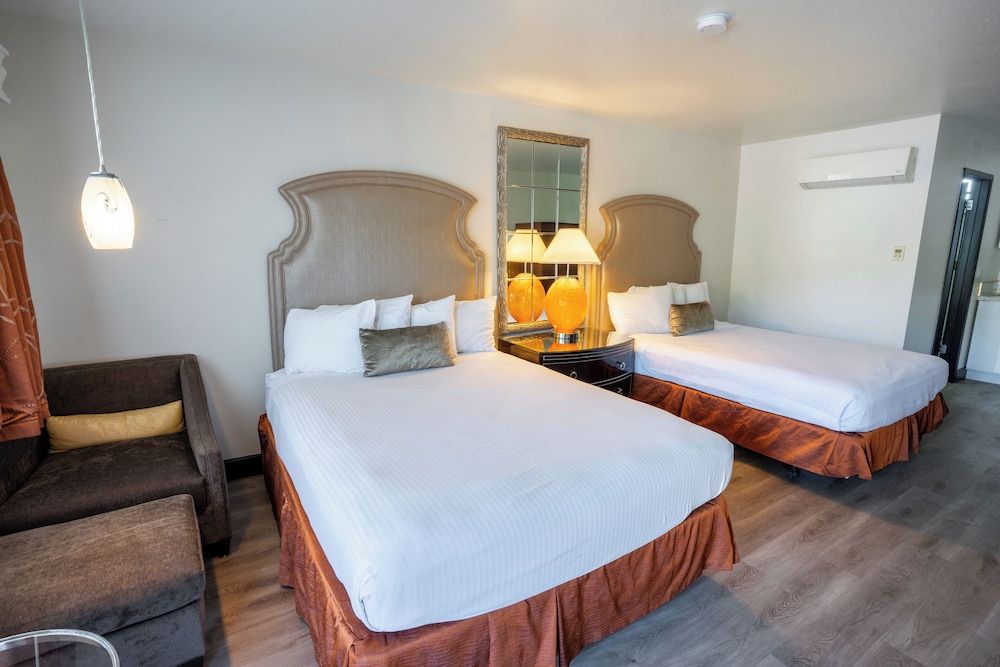 Sands Inn & Suites - photo 9