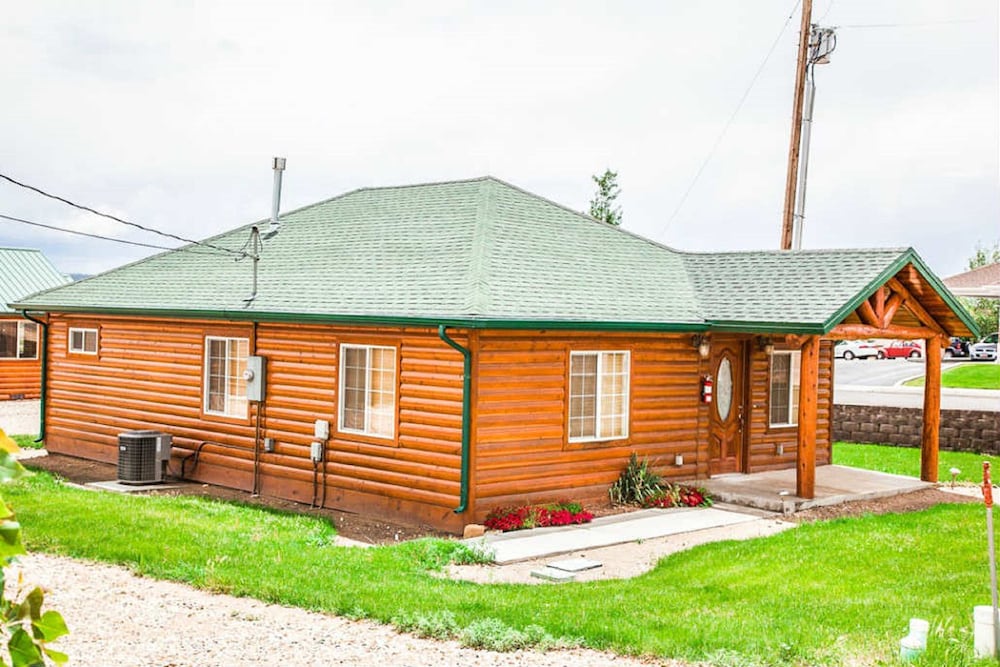 Bryce Country Cabins - photo 61