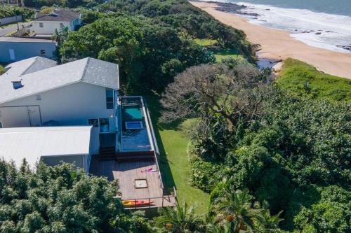 Splash Rock Beachfront Villa in Port Shepstone, South Africa