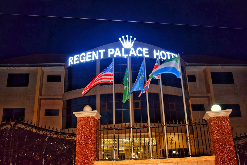 Regent Palace Hotel — hotel in Freetown