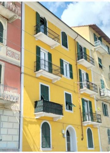 Calipso casa vacanza — 4-Star Luxury Hotel in La Spezia, Italy
