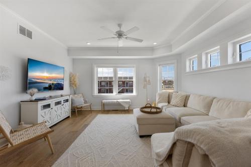 7011 Pacific Ave in Wildwood Crest, United States