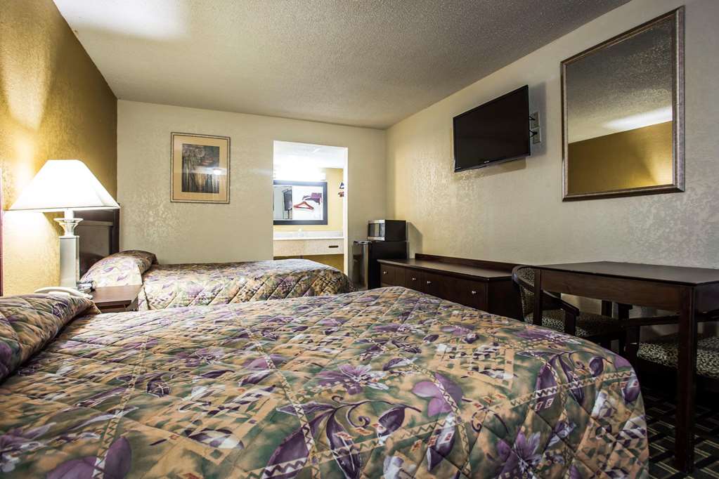 Econo Lodge Salisbury South - photo 19