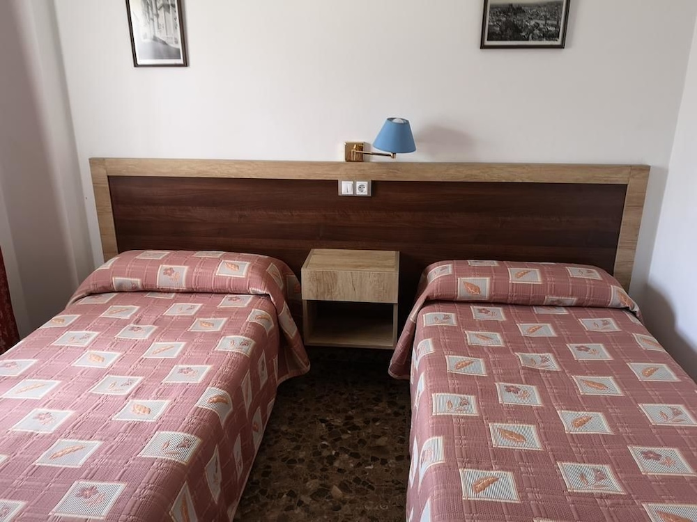 Labella Hostal Restaurante — Calahorra — photo 5
