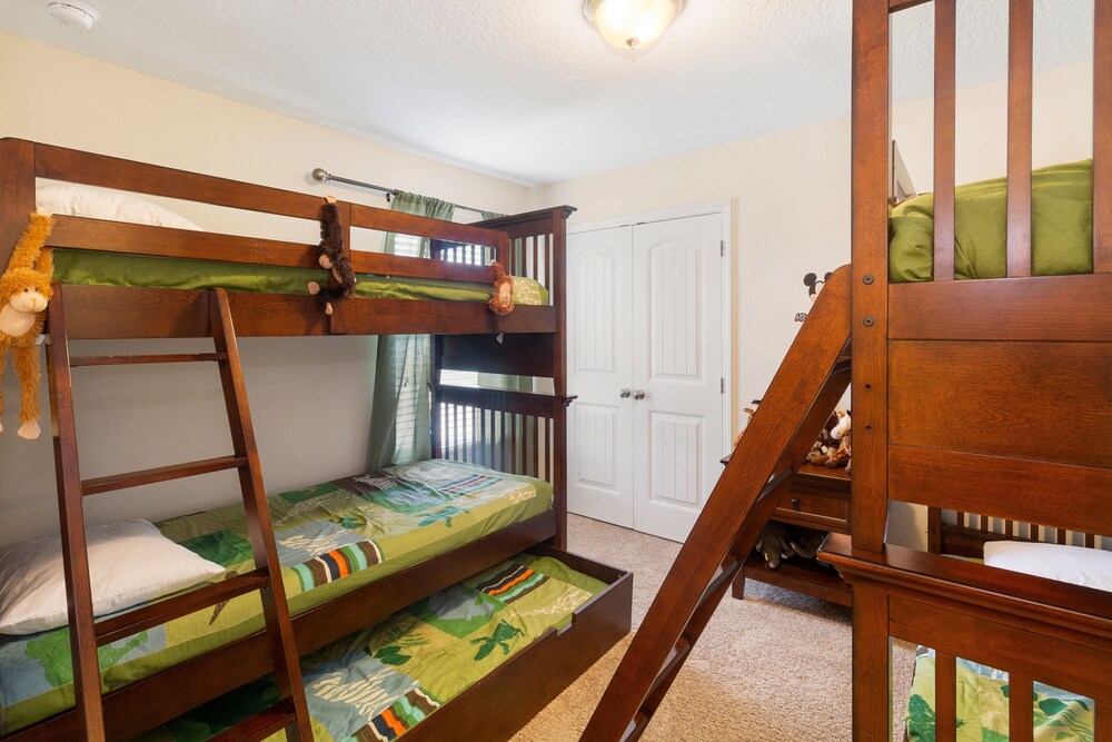 6 Bedrooms 5 Bathrooms Solterra 4193 Od - photo 6