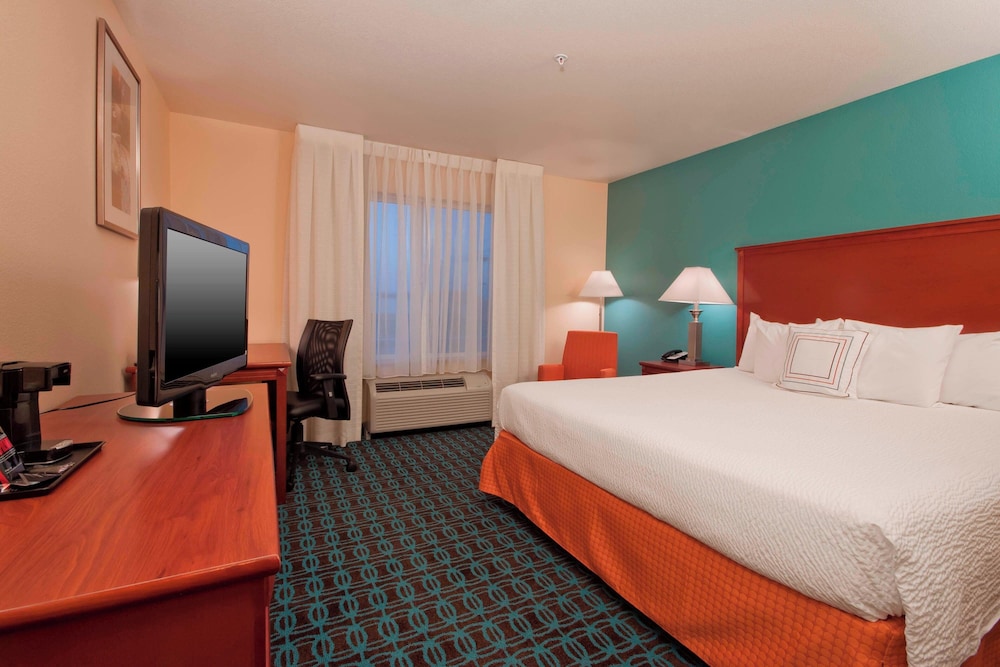 Fairfield Inn & Suites by Marriott El Centro - photo 5