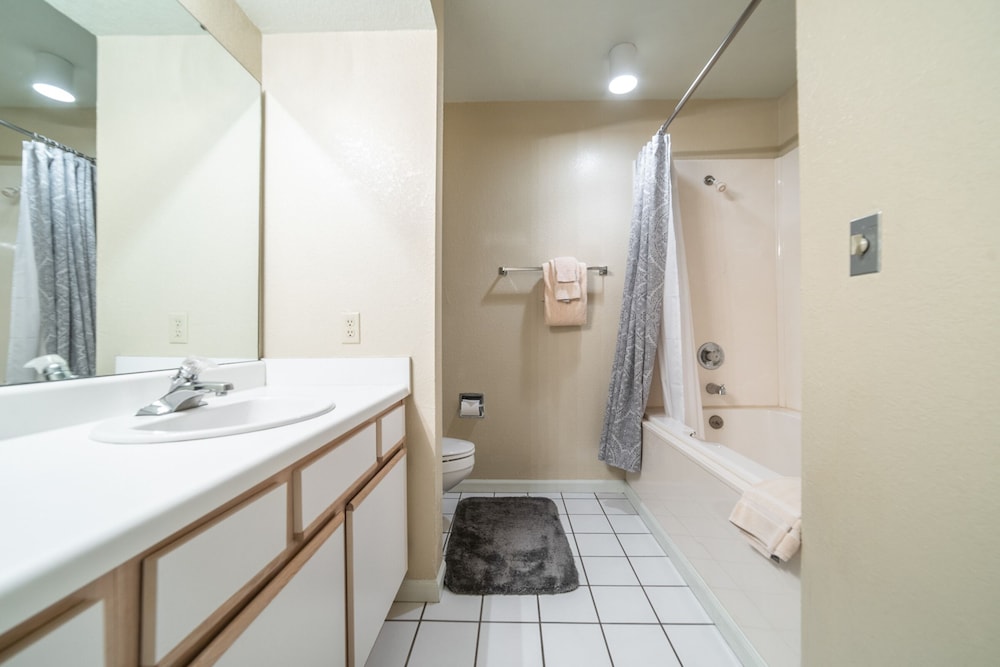 Pointe Royale Condominium Resort & Golf Course - photo 131