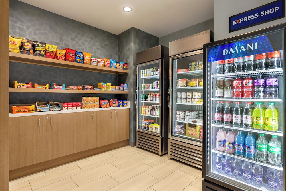 Holiday Inn Express and Suites Rhinelander by IHG - photo 38