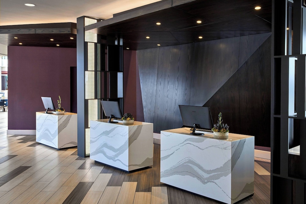 Ventura Beach Marriott - photo 5