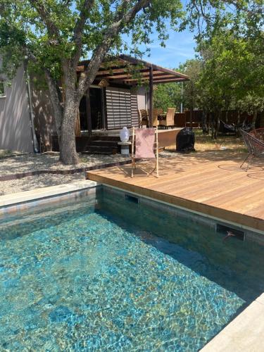 Villa La Grande Bastide — 4-Star Luxury Hotel in Avignon, France